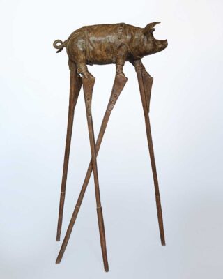 Cornelia Stoop 11472 Pig on Stilts 3