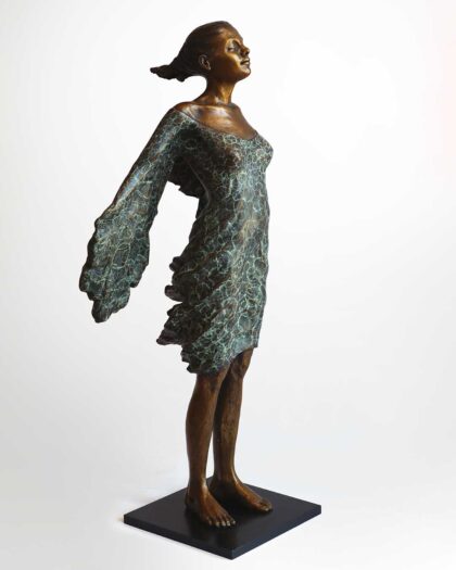 Marieke Prinsloo-Rowe Riding out the Storm Maquette